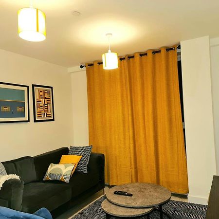 Exquisite Cosy 2-Bed Apartment In Salford Manchester Exteriér fotografie