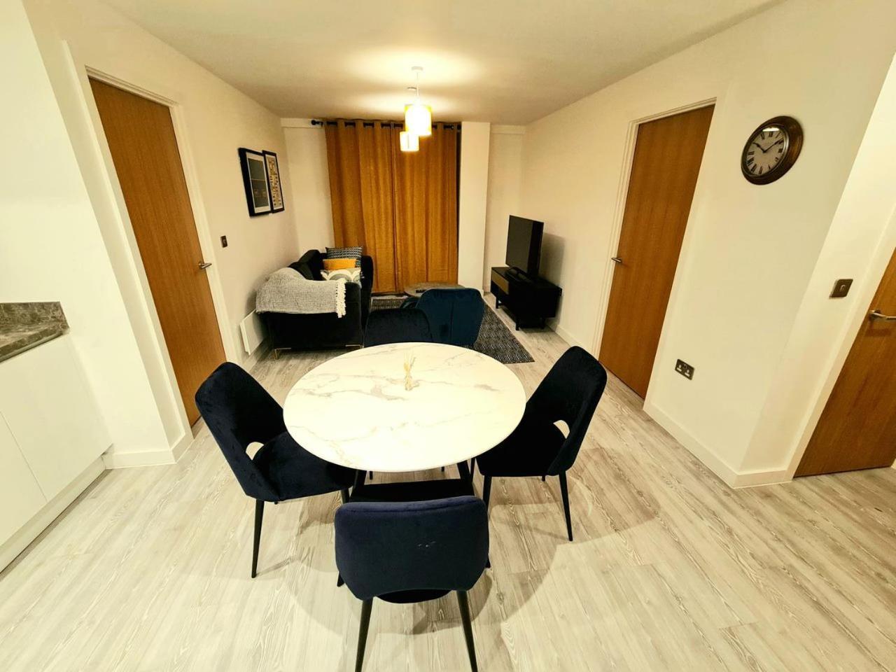 Exquisite Cosy 2-Bed Apartment In Salford Manchester Exteriér fotografie