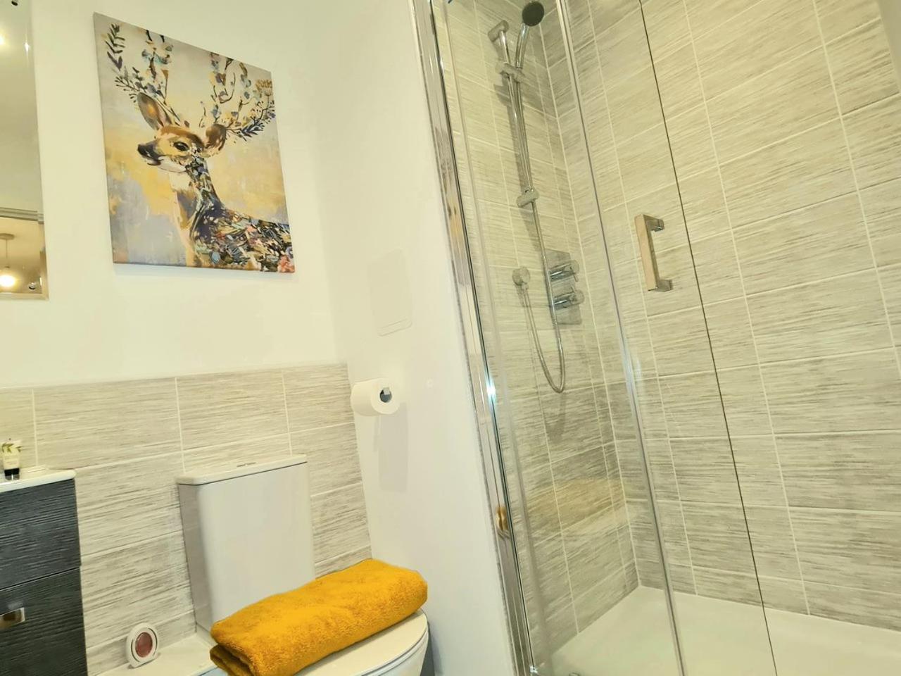 Exquisite Cosy 2-Bed Apartment In Salford Manchester Exteriér fotografie
